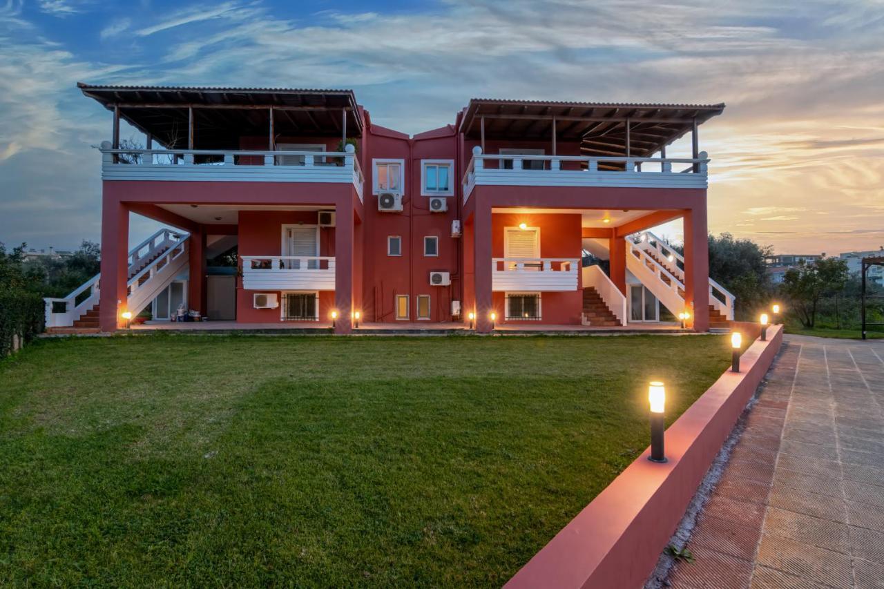 Bona'S Guest House Agia  外观 照片