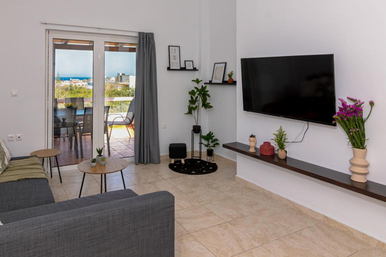 Bona'S Guest House Agia  外观 照片