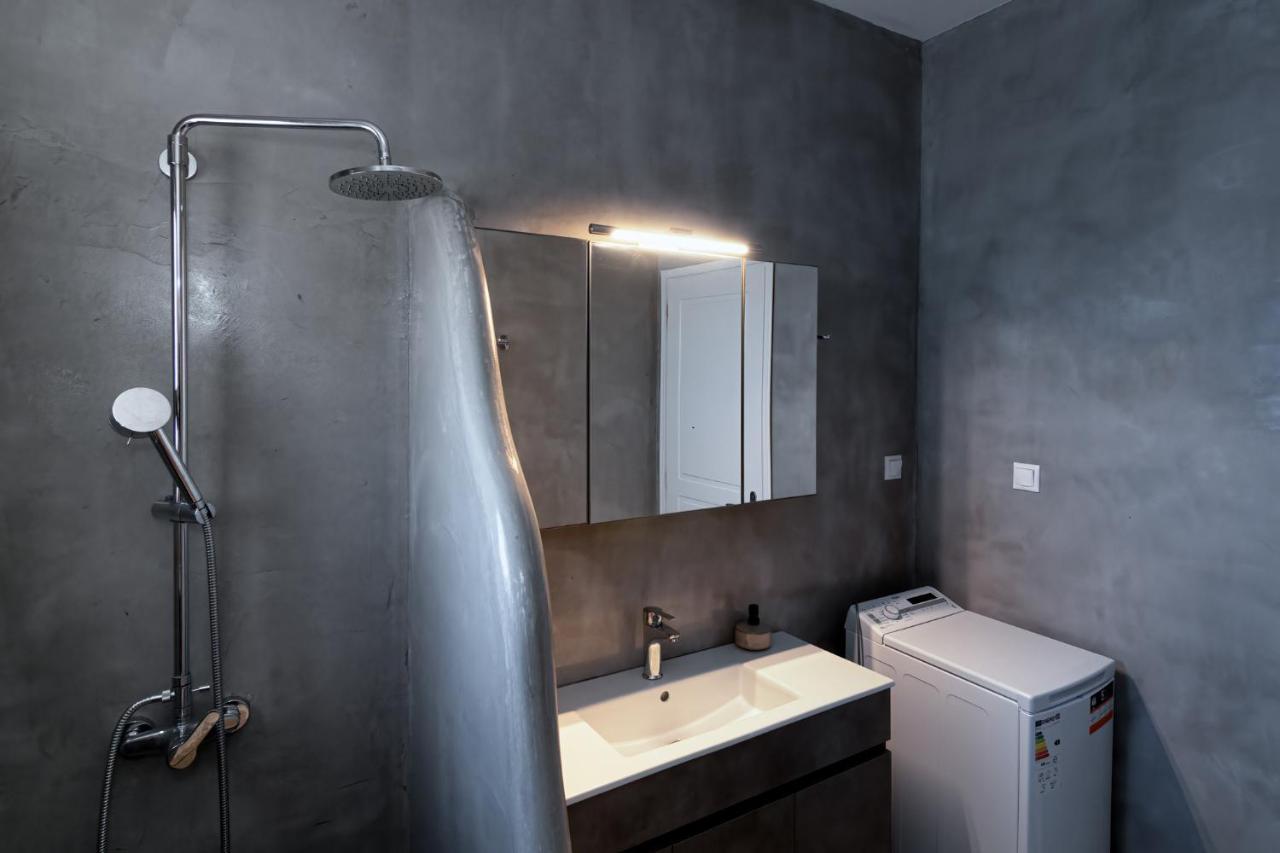 Bona'S Guest House Agia  外观 照片